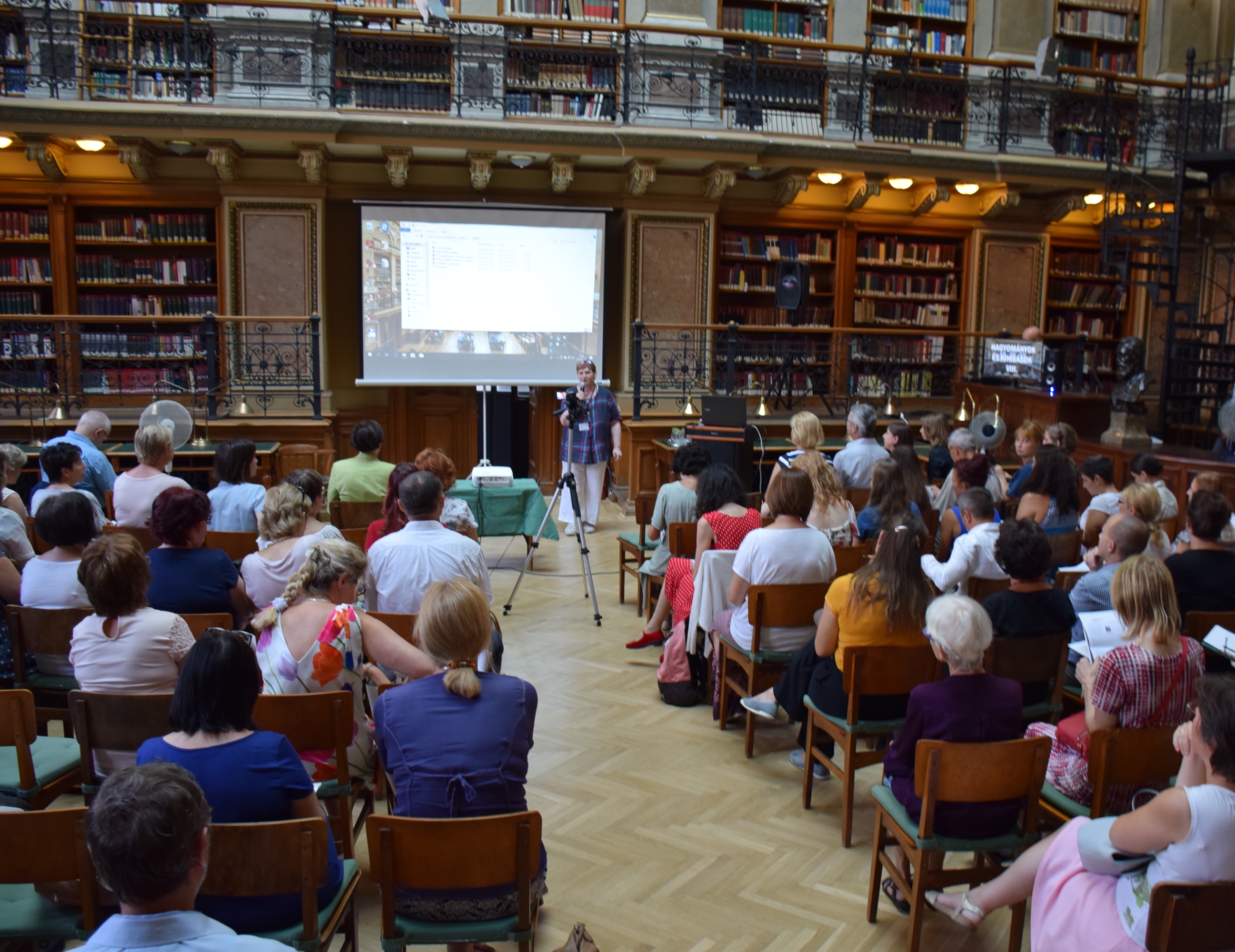 2019-es konferencián készült fotó.