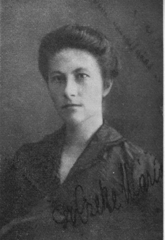 Marianne Czeke, the first Hungarian female librarian