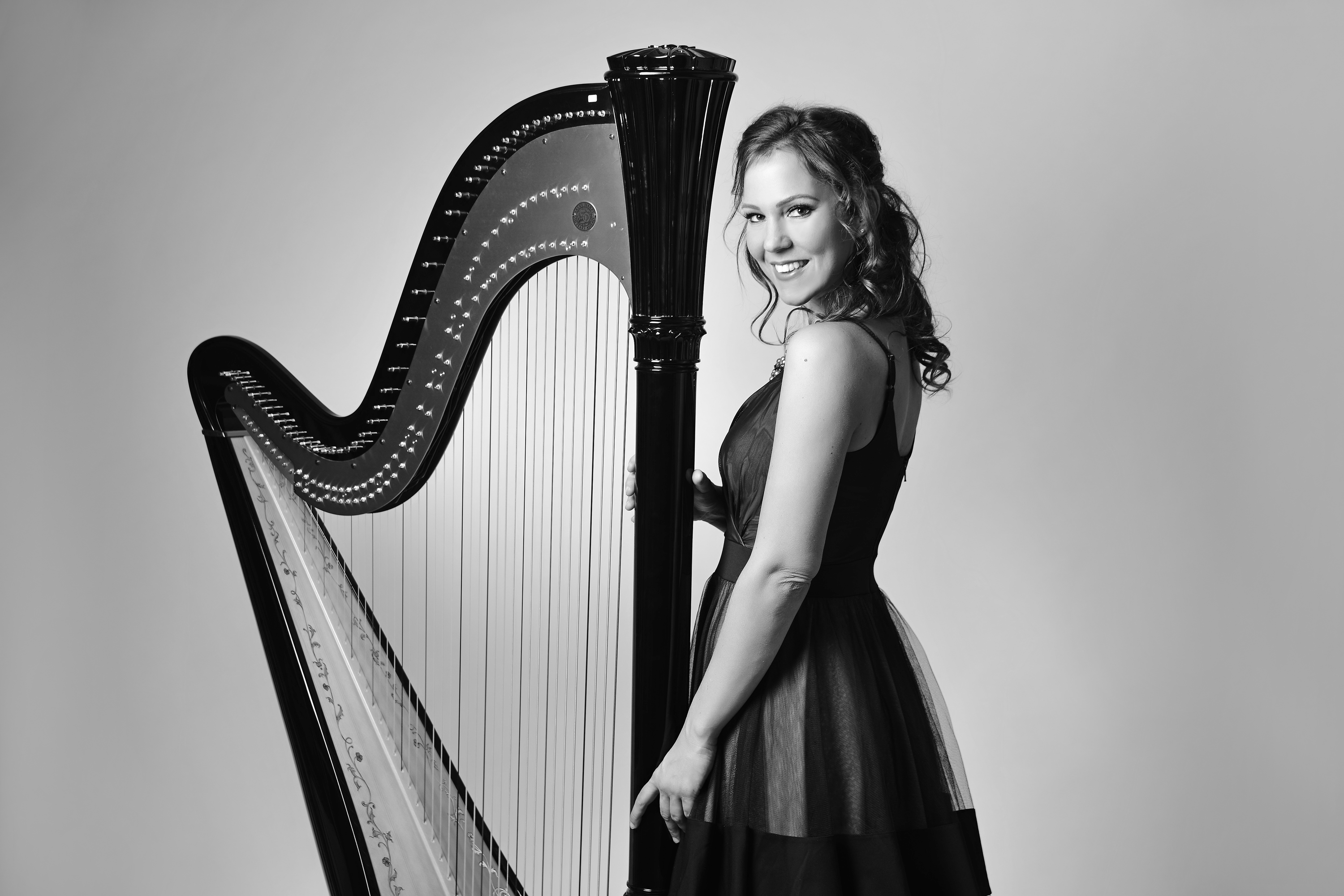 Bábel Klára hárfaművész